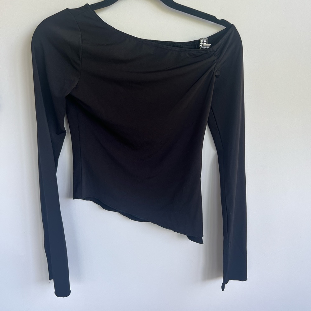 Garage Elegant Black Asymmetrical Women's Top